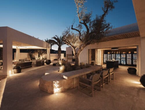 Crios beach bar at Paros