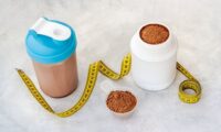 proffee / protein shake weight gain / weight loss concept, source: Shutterstock