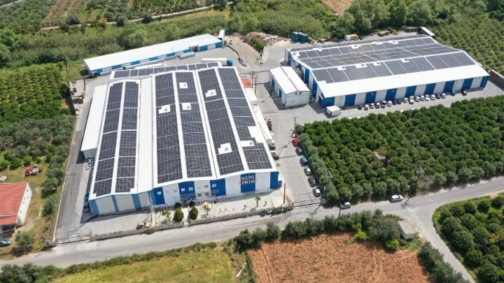 Νερά Κρήτης, εργοστάσιο